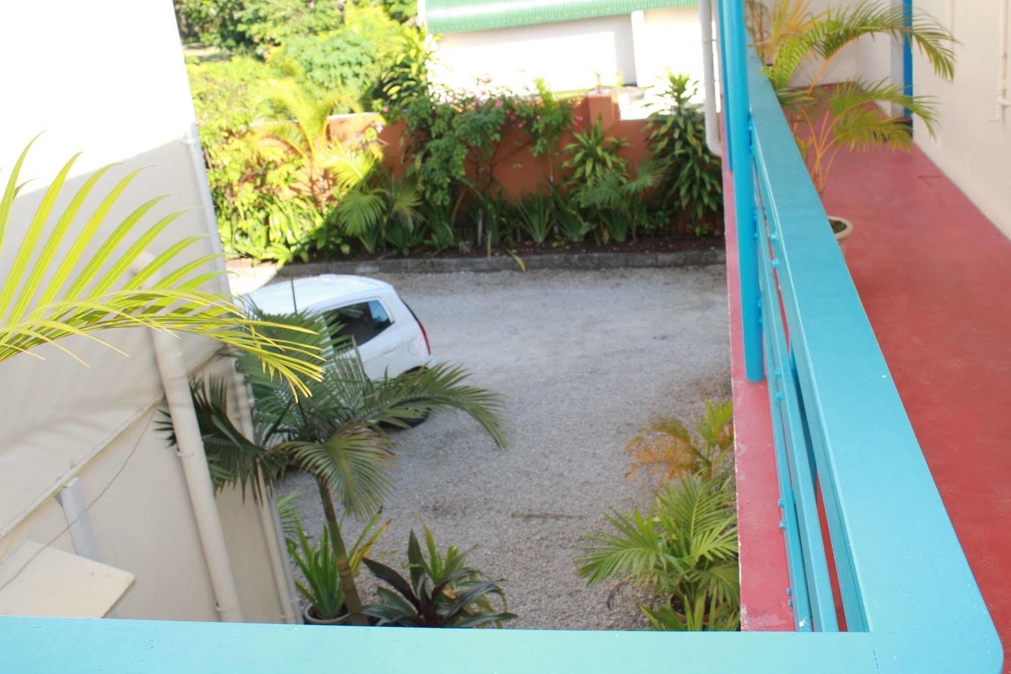 Pacific Paradise Motel Port Vila Kültér fotó